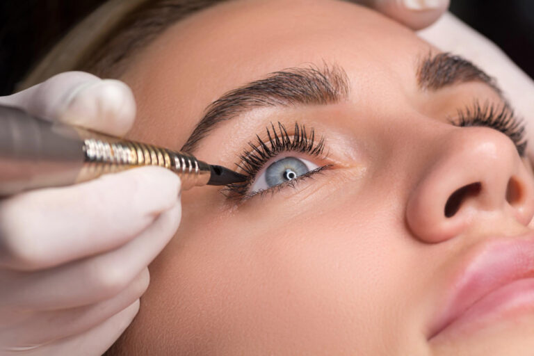 Trucco permanente occhi: infracigliare o eyeliner? Guida alla scelta